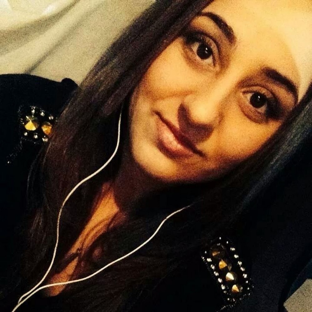 Meet your Posher, Kayla